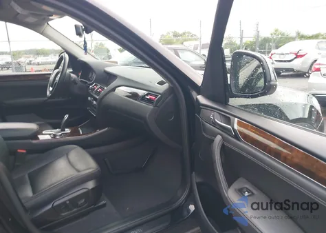 2016 BMW X3 xDrive28D from USA, damaged, VIN 5UXWY3C50G0N88860